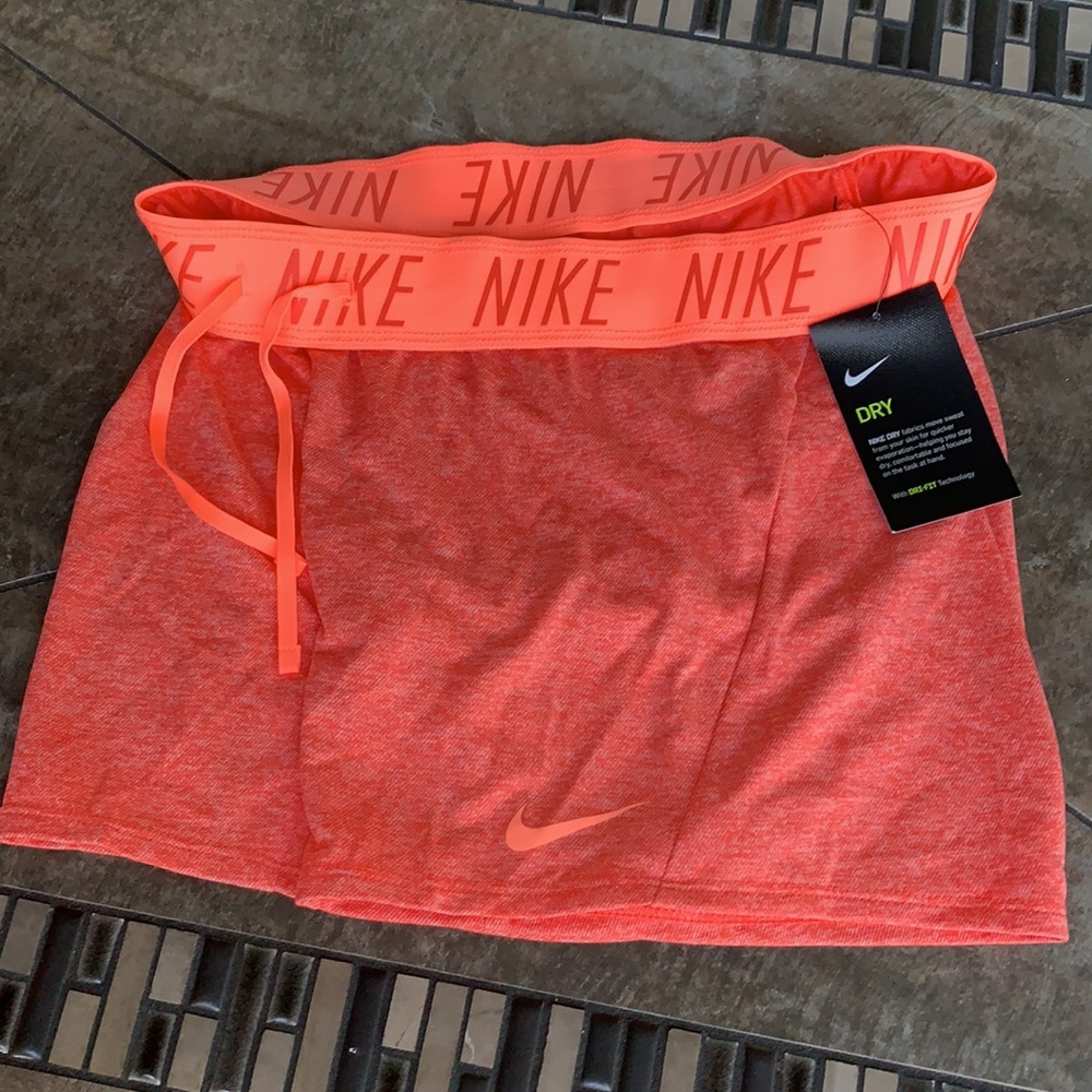 NIKE TRAINING SHORTS - Picture 1 of 15